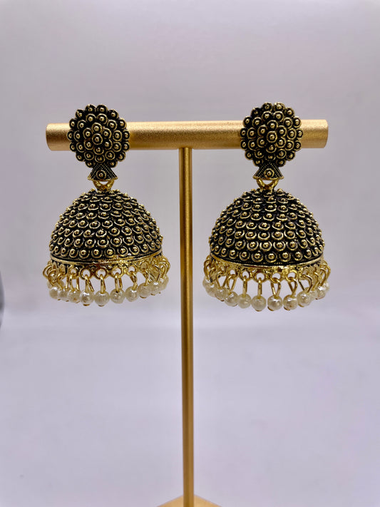 Meera Gold Jhumka Earrings